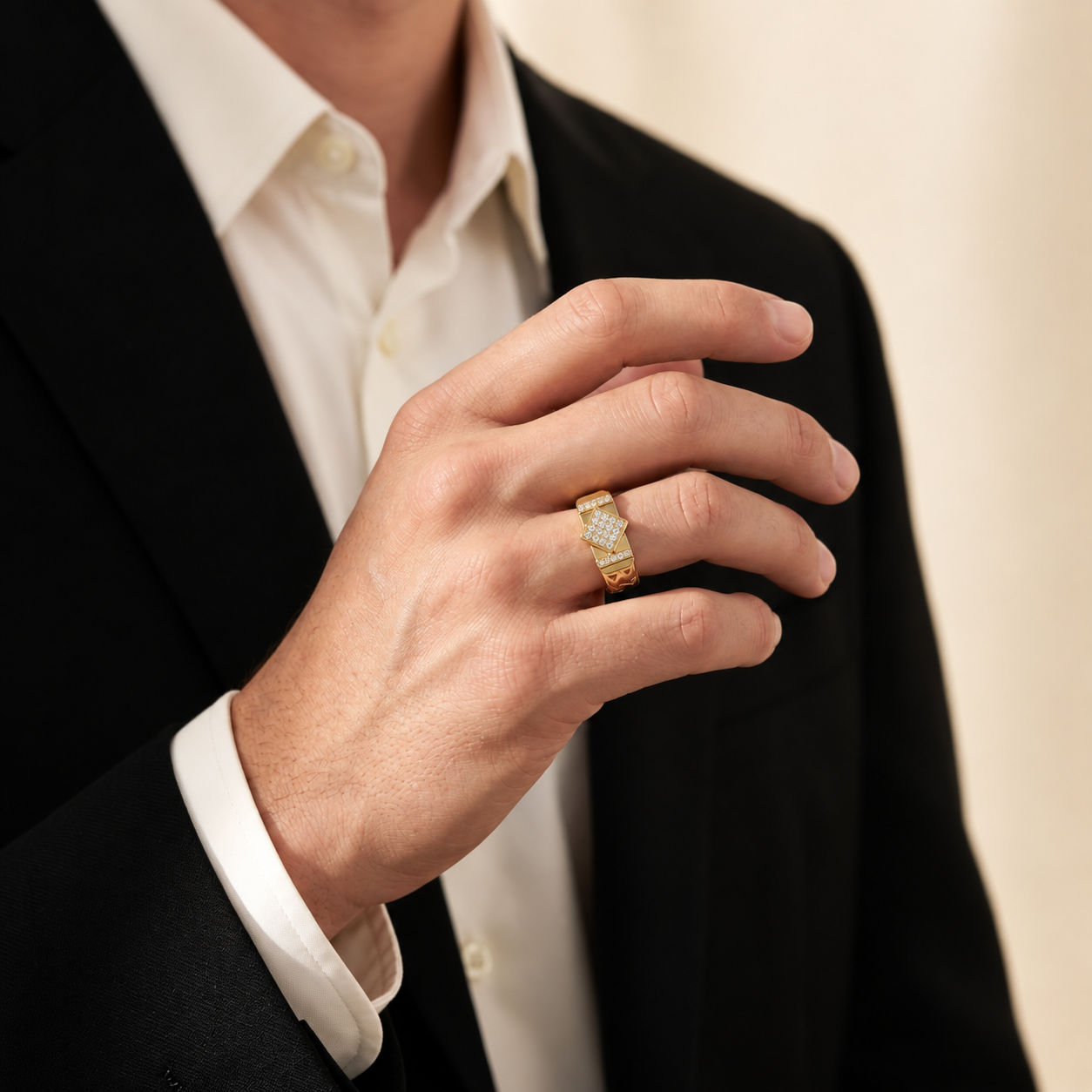 Round Lab Grown Diamond Geometric Diamond Shape Ring