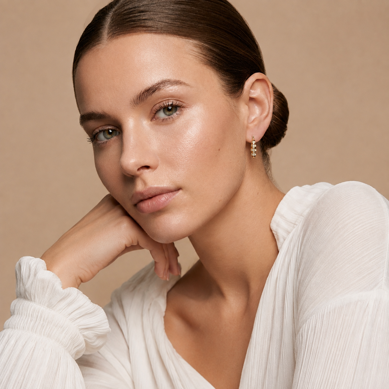 Round Lab Grown Diamond Huggie Hoop Earrings