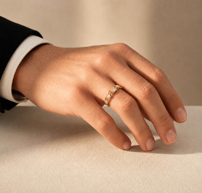 Modern Hexagon Link Round Lab Grown Diamond Ring