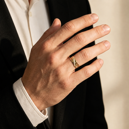 Modern Arrow Line Round Lab Grown Diamond Ring