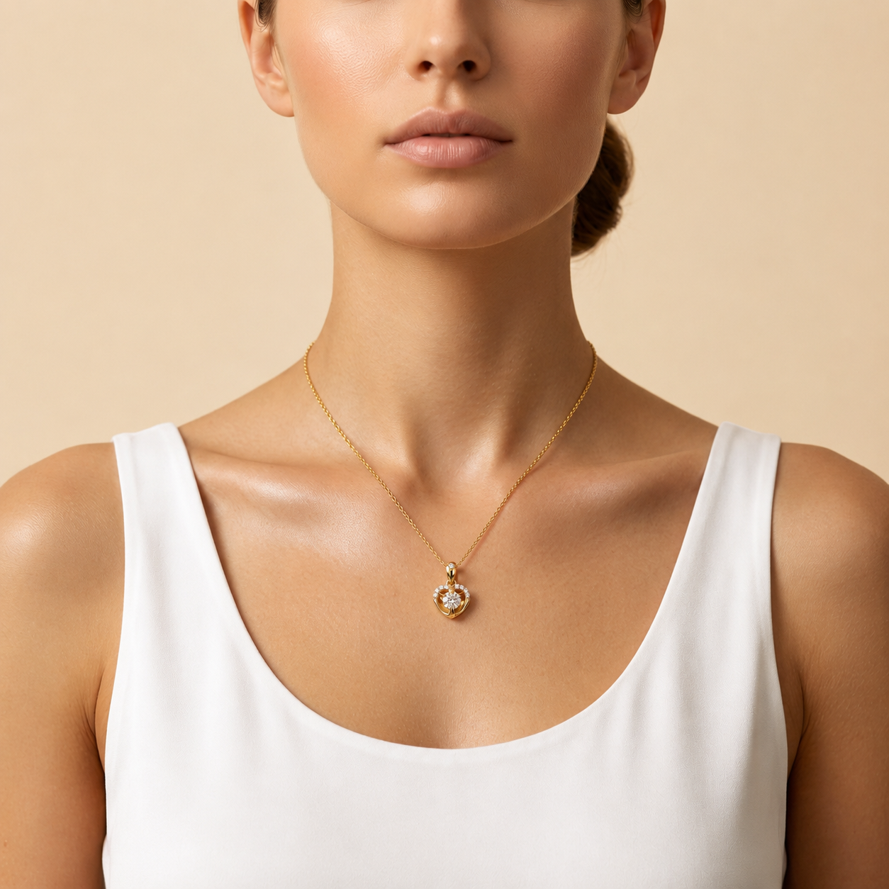 Herz-Diamant-Anhänger als Valentinstagsgeschenk für Sie | Feines 18K Gold