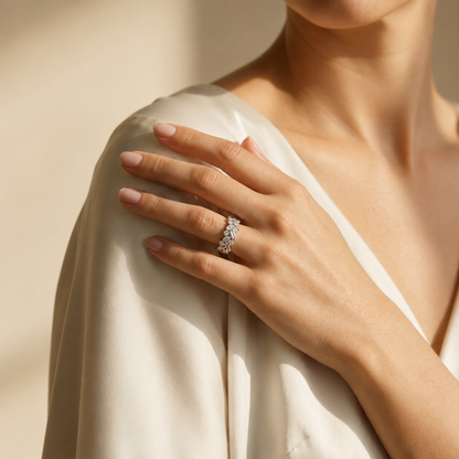ダイヤモンド プレミアム クラスター ゴールドリング | 18K ファインジュエリー ステートメント