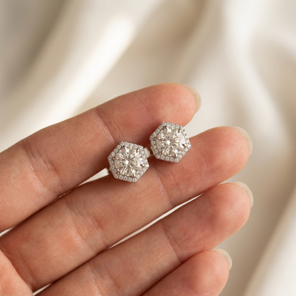 Diamant Hexa Rahmen Gold Ohrstecker | Feiner geometrischer Schmuck